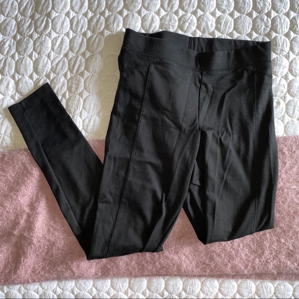 Pink (Victoria’s Secret) ponte leggings (S)